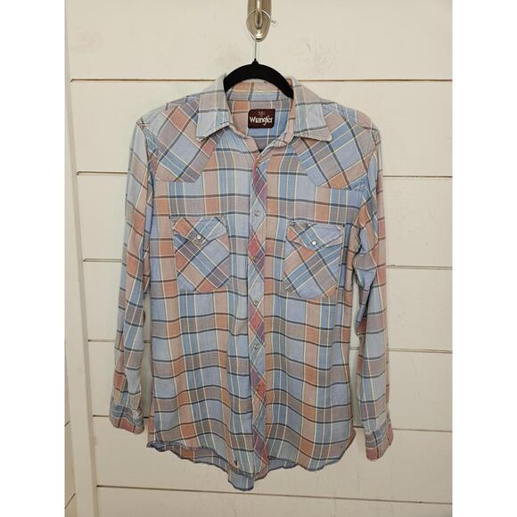 Wrangler Other - Thrashed Vintage Wrangler medium blue white & mauve snap button up shirt